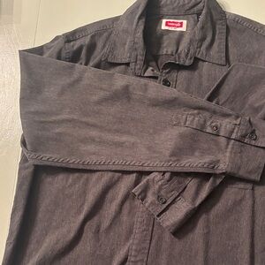 Wrangler Men's Charcoal Button Down Shirt